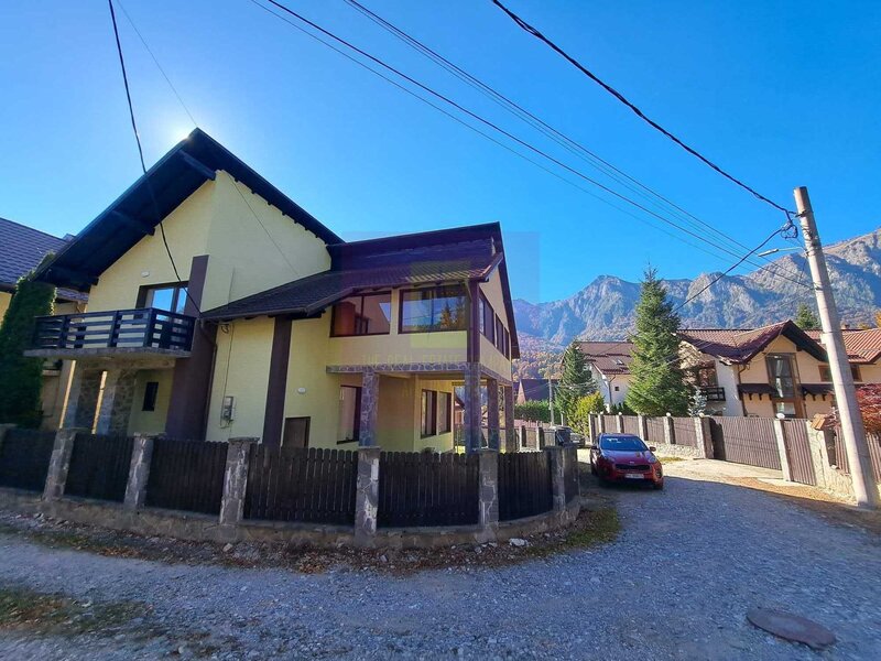 Vila de vanzare in Busteni - Zona Piatra Arsa